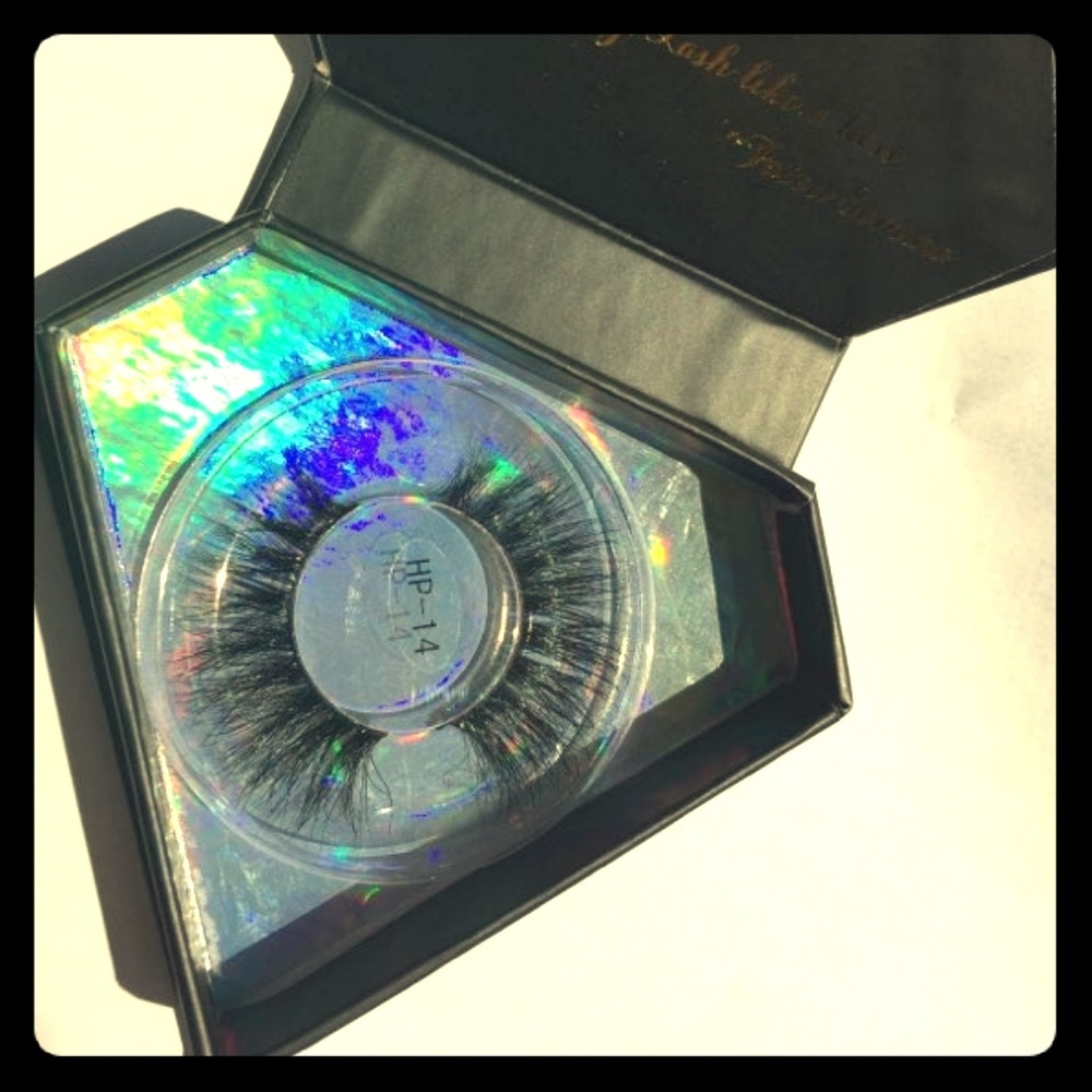 Mink lashes